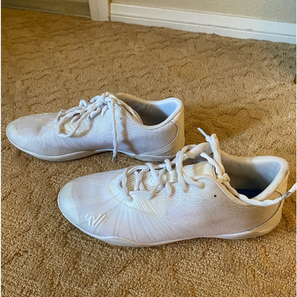 Varsity brand cheer shoes. Legacy style.